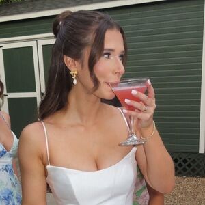 Oscar de la renta Pearl Flower Earrings